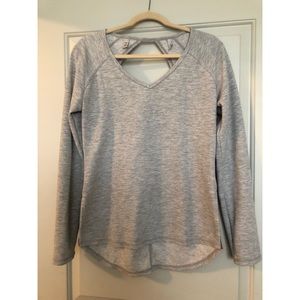Z by Zella Keyhole Back High-Low Top (grey)